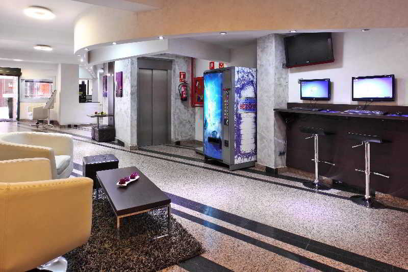 Hotel Nuevo Triunfo Barselona Dış mekan fotoğraf