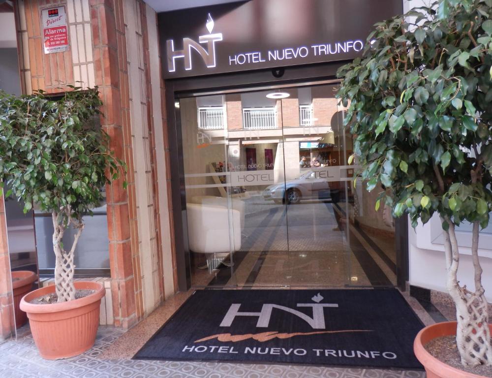 Hotel Nuevo Triunfo Barselona Dış mekan fotoğraf